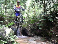 ����`�A���킩�����`