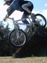 ���̐́A�u�y�_���E�l�v�ƌ���ꂽ���̘r�O�ł�