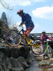 �������K���Q�O�C���`�ɏ���Ă�p�͌����Ȃ������H