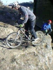 �l�n�m�s�x�ɏ�芷�����V���r����