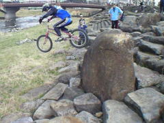 ���ؗS�M�I��