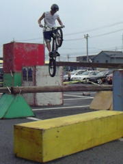 ��̑S�̕��i���Q��