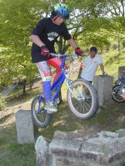 �����ƃJ�b�R�ǂ��Ƃ���͑�R�������̂Ɂc