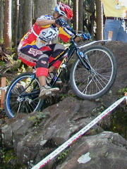 ���c�炪�ʂ��Ă��܂���c�@�g�z�z�c