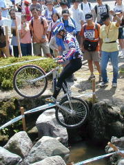 �M�������[���������Č�납��͌����܂���c