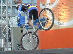 �f���̎n�܂�͂��܂�`