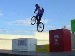 ��W�����v