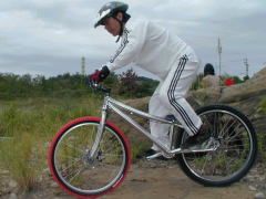 �J�b�R�ǂ��t���[���ł��ˁ`