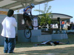 �i��̂��Z����Ŕ�э~�肽�䂪�����܂���c