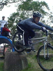 �U�Z�N�@���Ղ̊�z���B�@�Ȃ�Ȃ��N���A�B