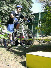 �ŁA�{���́H