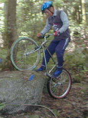 �ނ�����H�ׂ�I�̈�򂳂�ł�