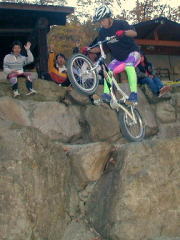 ���A���̊����̂ɔ����s�V���c�ł��ˁB�@�u�����c