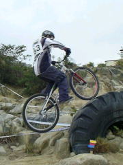 �y�n�n�I�Ƀt�����g�T�X�𑕒����Ă��܂���