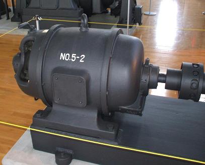 主直流機発電機