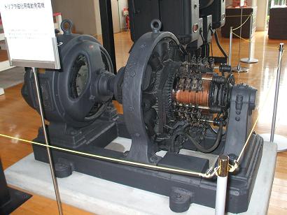 トリプラ用電動発電機