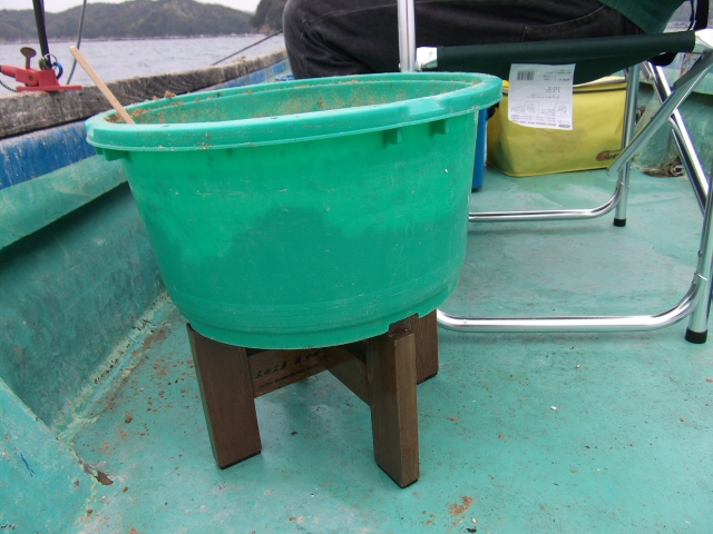 筏・カセ釣り用ダンゴ桶の台