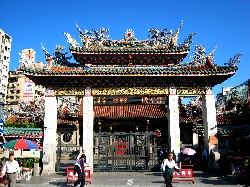 龍山寺