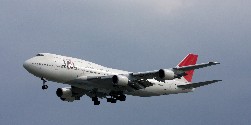 JAL B747