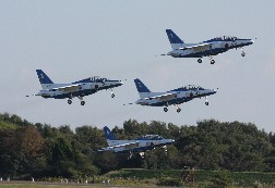 ブルーインパルス