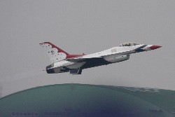 サンダーバーズ