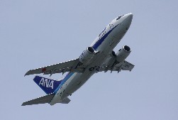 B737