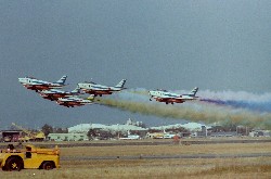 F86ブルー