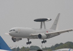 E767