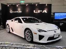 レクサスLFA