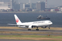 JAL B767