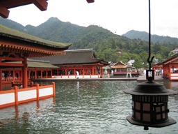 厳島神社