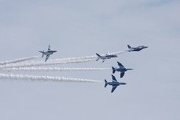 ブルーインパルス