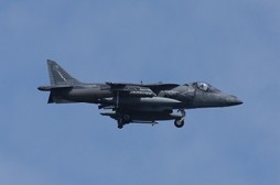 AV8