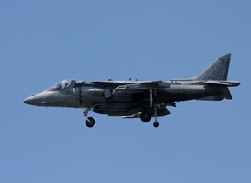 AV8
