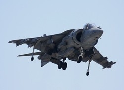 AV8