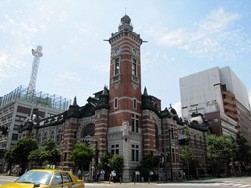 開港記念会館