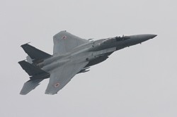 F15