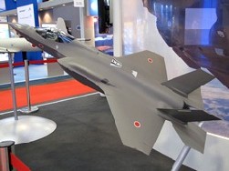 F35