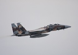 F15