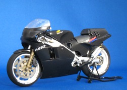 NSR500