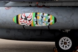 F15