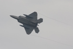 F22
