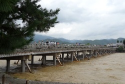 渡月橋