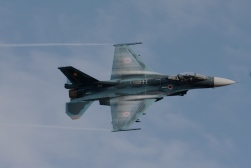 F2
