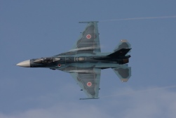 F2