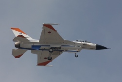 F2