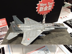 F15