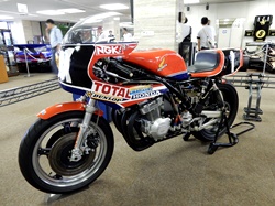 RS1000