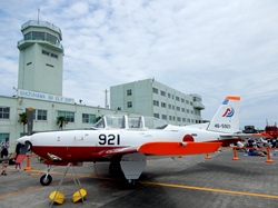 T7