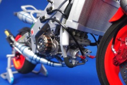 YZR500